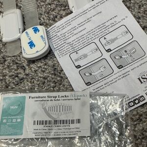 Skyla Furniture Strap Locks 9-Pack